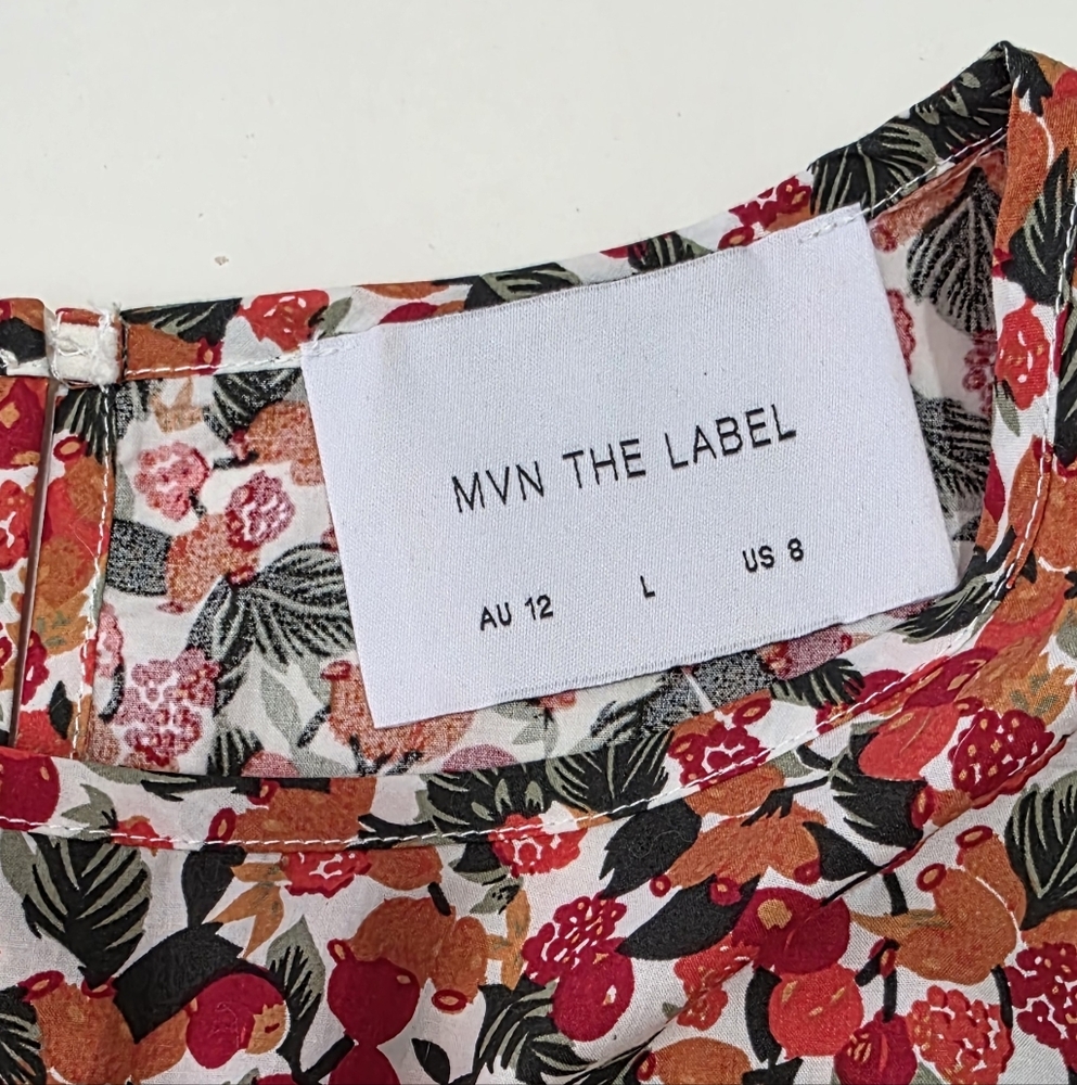 MVN The Label Izzy Floral Crop Top Red Women Size 8 Large Puff Sleeve Boho Ditsy - Picture 3 of 9